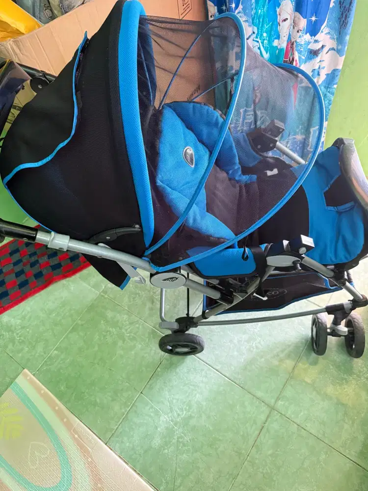 Stroller pliko warna biru kuat sampai bb15kg