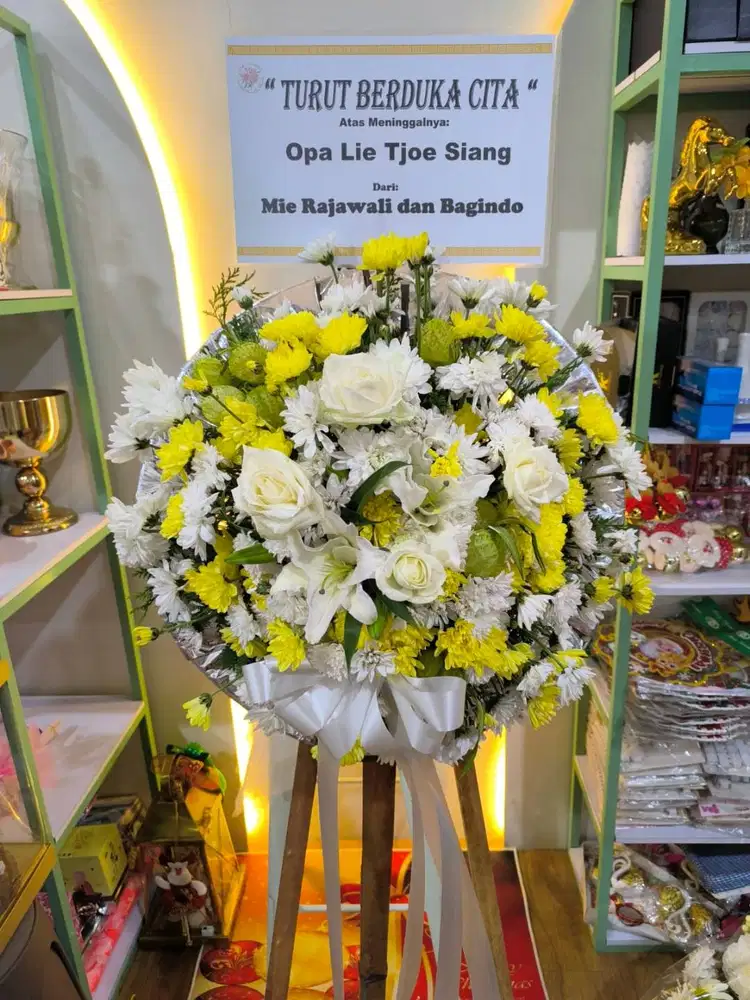 FLORIST PADANG, PAPAN BUNGA PADANG, KARANGAN BUNGA PADANG