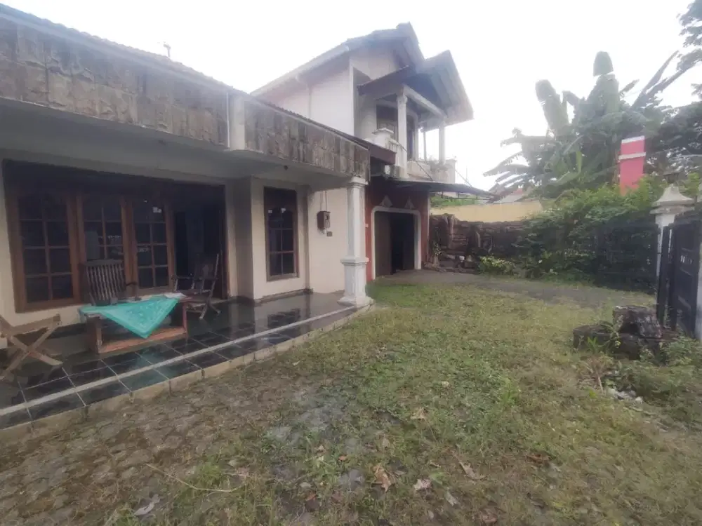 Dijual Rumah Lokasi Strategis di Jl. Muradi Raya Semarang