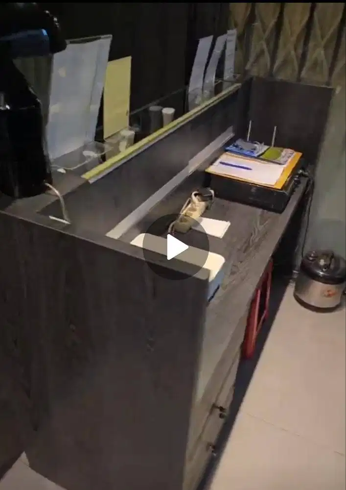 DI JUAL MEJA KASIR WITH ETALASE & 3 LACI