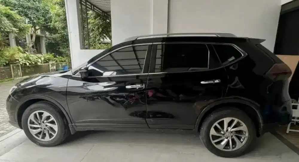 Nissan X-Trail 2015 Bensin