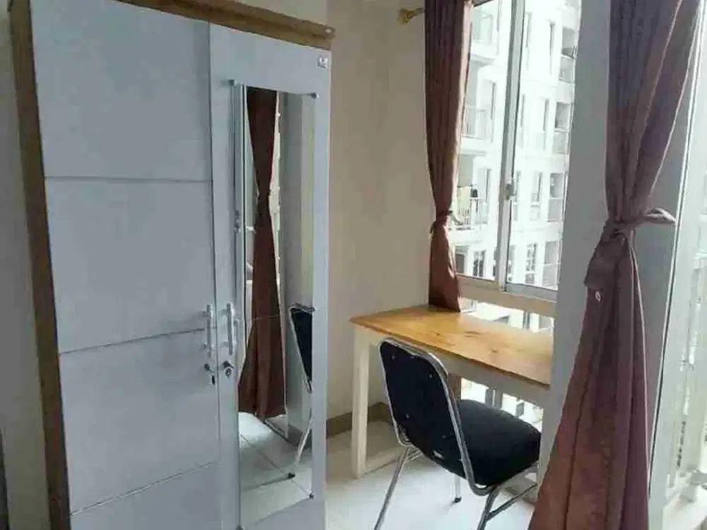 Disewa Apartemen Tokyo PIK 2 Lantai Rendah Semi Furnish