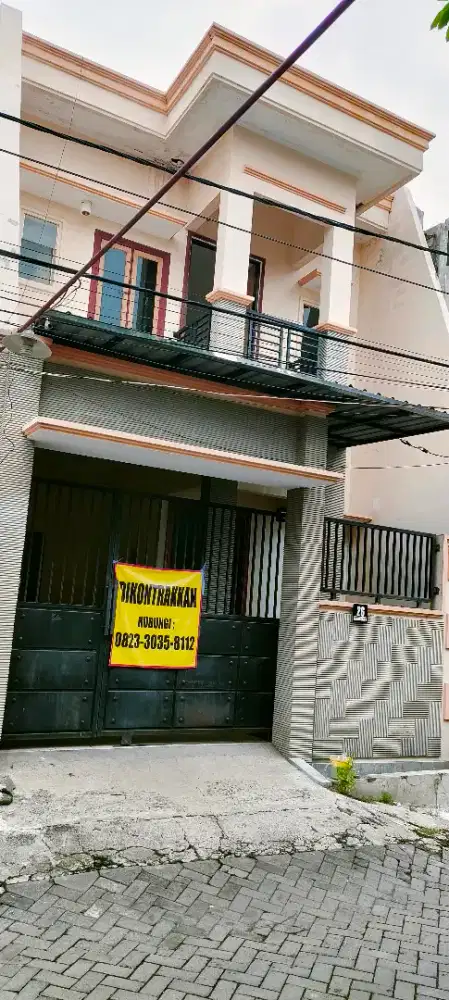 Di kontrakan rmh Mulyosari dekat ITS Kitto Unair RS Dr Sutomo