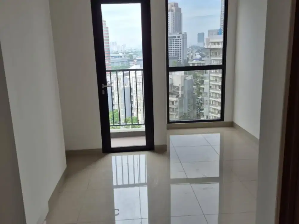 Newton 2 Apartment Studio For Rent, Brand New & Ready to Move In. Walking Distance to Mega Kuningan & Sudirman at Jakarta Selatan