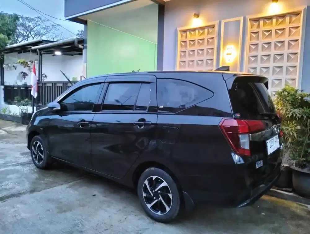 Rent Mobil Sigra Metic