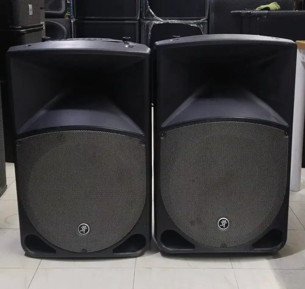 Speaker Speaker Aktif Mackie Thump TH-15A Suara Jossku