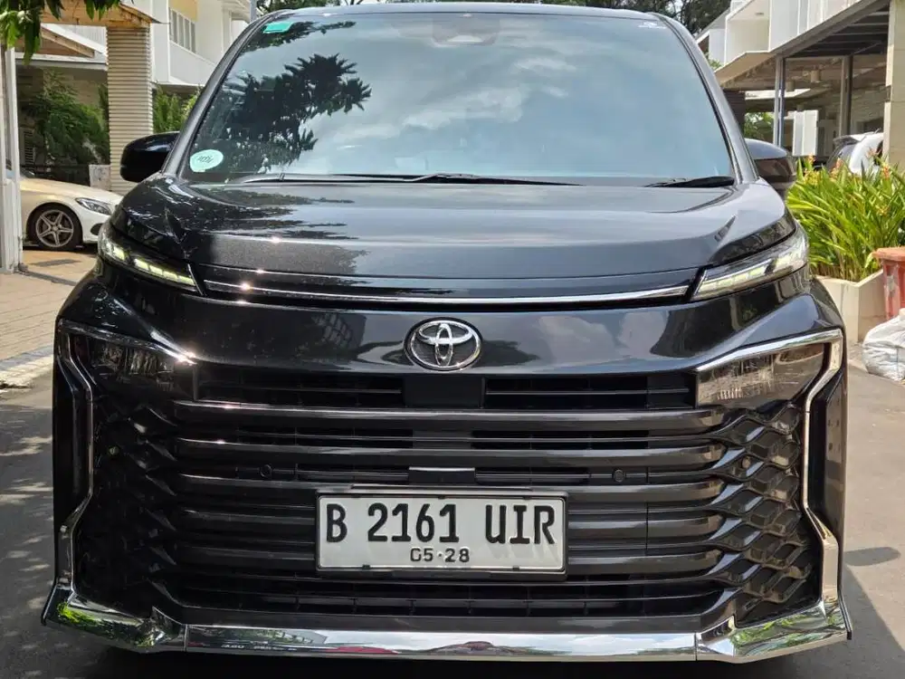 Toyota New Voxy Jok kulit asli