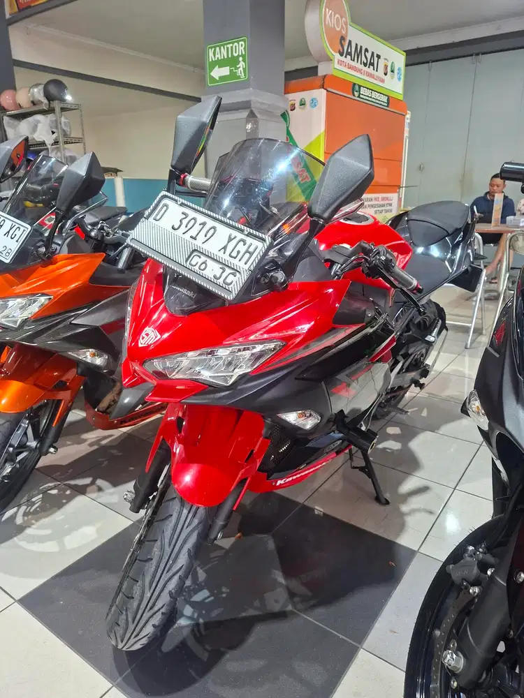 NINJA 250 ABS SE MDP SK 2019 - SRI SANJAYA MOTOR