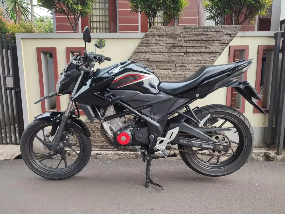 HONDA CB150R TAHUN 2015 JOSS