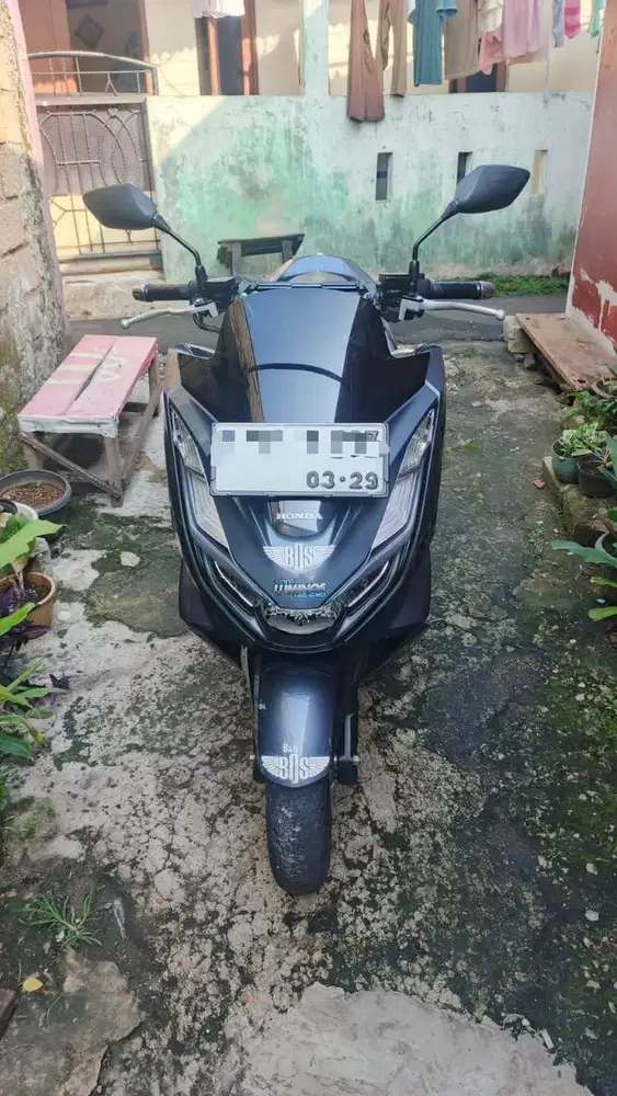 Honda PCX 2021 Abu-Abu
