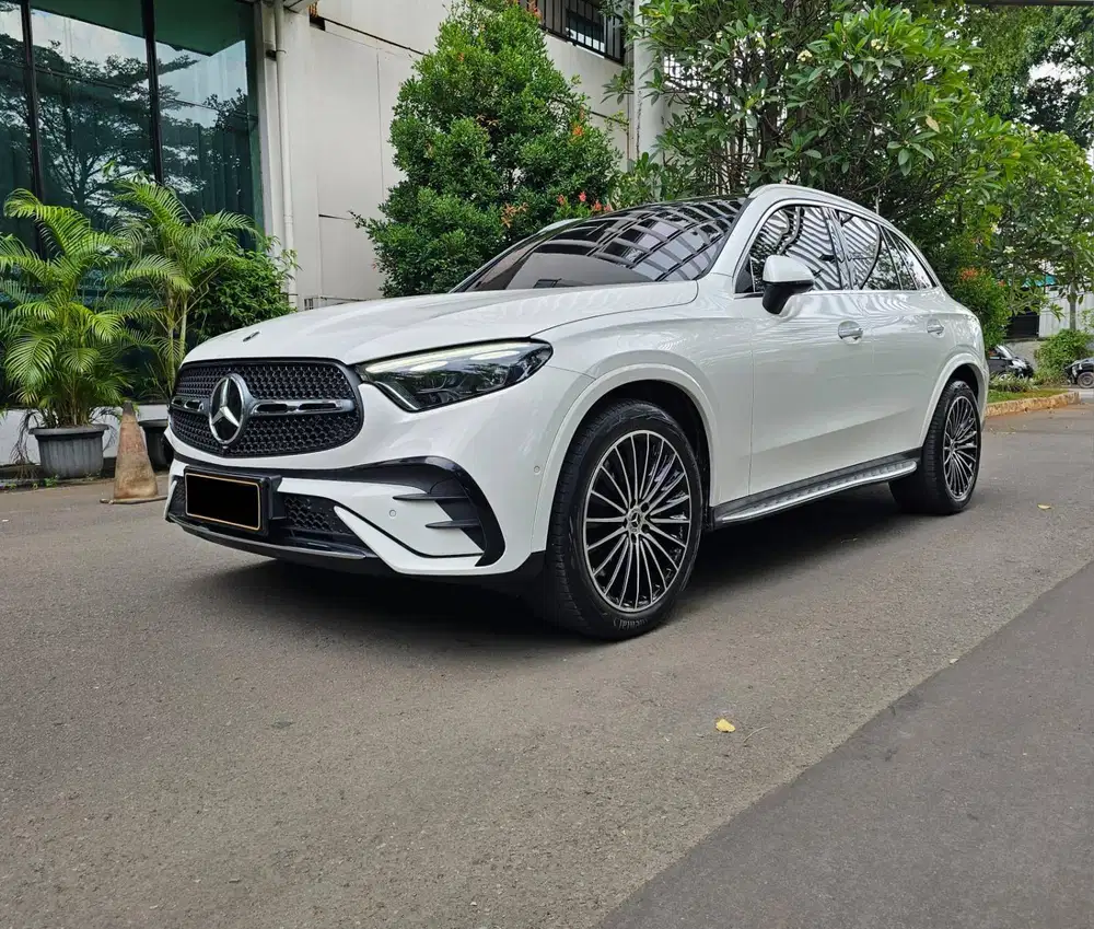 Mercedes Benz GLC300 AMG 2.0 2024