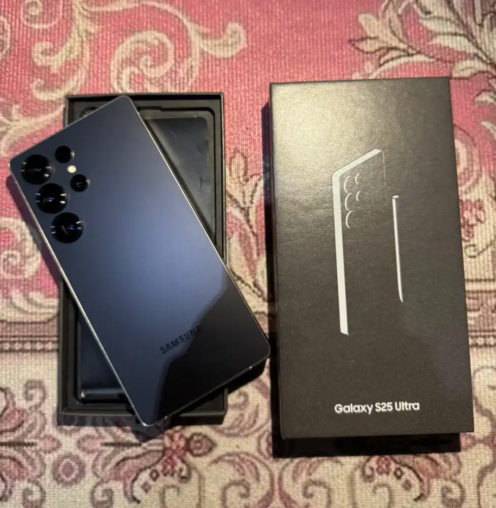 Samsung S25 ultra 12 /512 Gb second