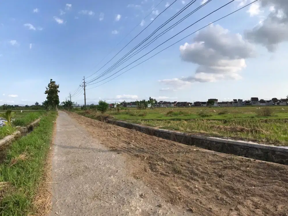 Tanah Godean Dekat Jl Kabupaten  5 Menit Pasar Gamping