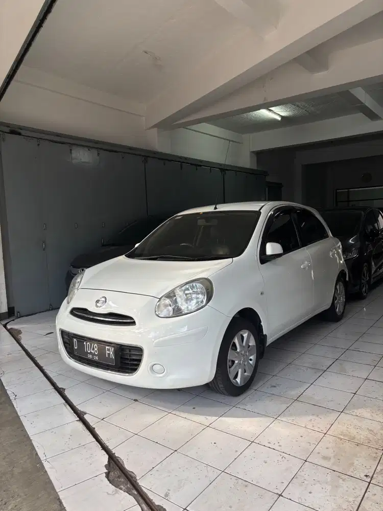 Km 73rb Nissan March MT 2011 Istimewa Manual 2012 2013