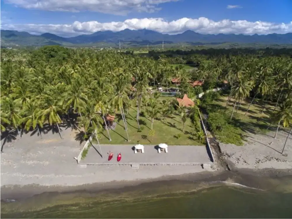 Diamond Beach Villa A Beachfront Resort Villa For Sale - 10,040 M² Freehold Land | North Lombok | Sunset View | Development Potential