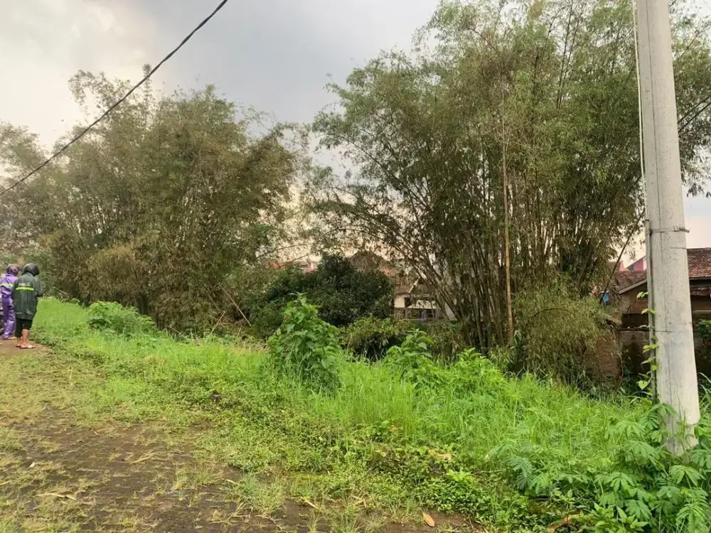 Villa Strategis Kota Batu – View Menarik, Dekat Wisata, SHM Lengkap