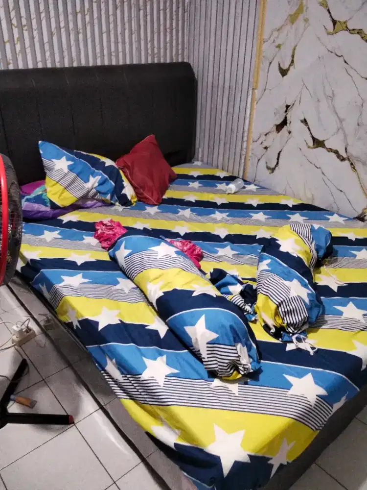 Kasur inoac + dipan ukuran 160x200