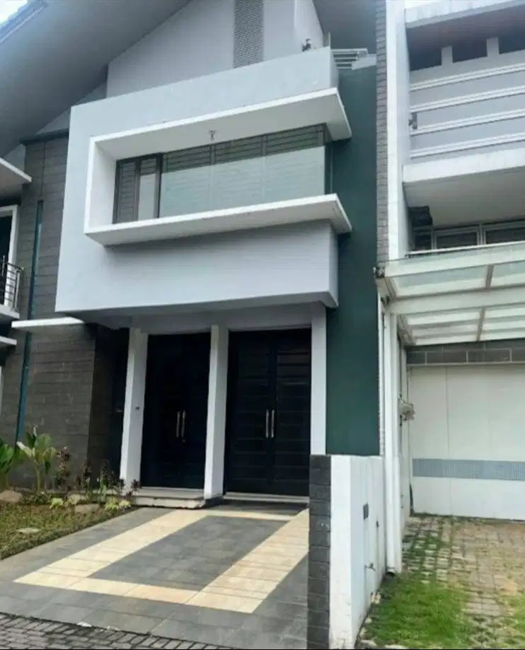 Dijual Rumah Singgasana Pradana Bandung Siap Huni