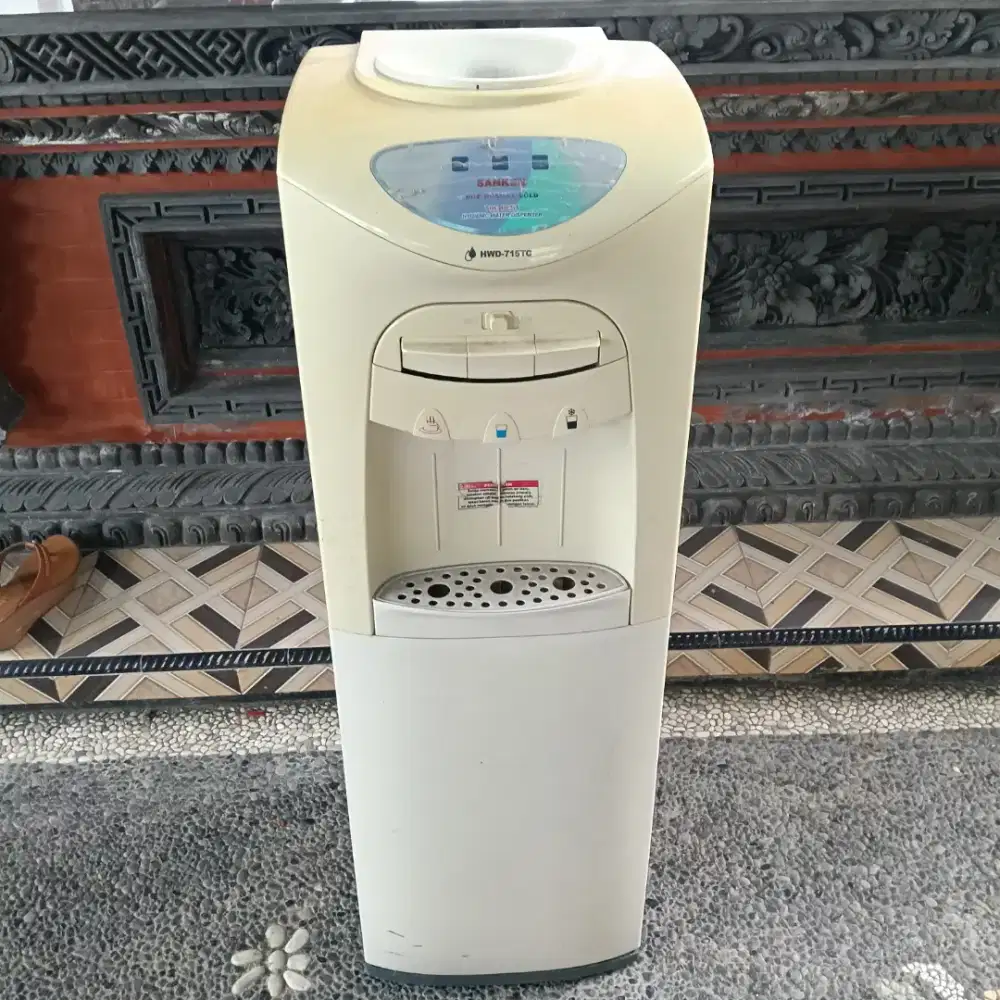 Dispenser SANKEN -HWD 715TC