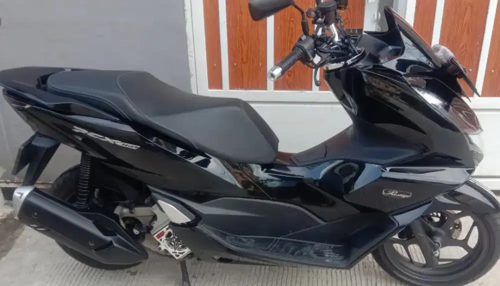 Forsale Honda PCX 160 type CBS 2024 akhir