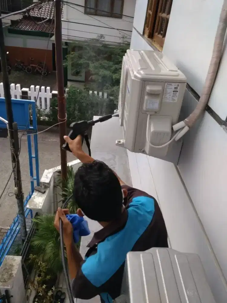 Jasa peebaikan ac bergaransi