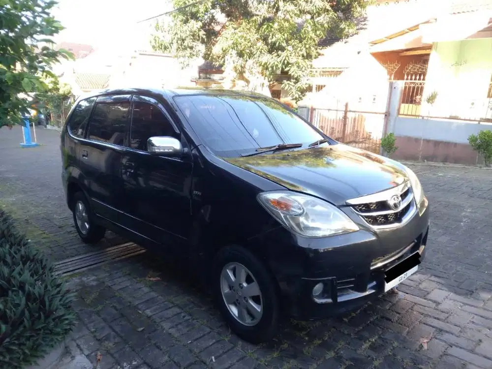 Avanza 1.3 G MT 2011 Good Condition