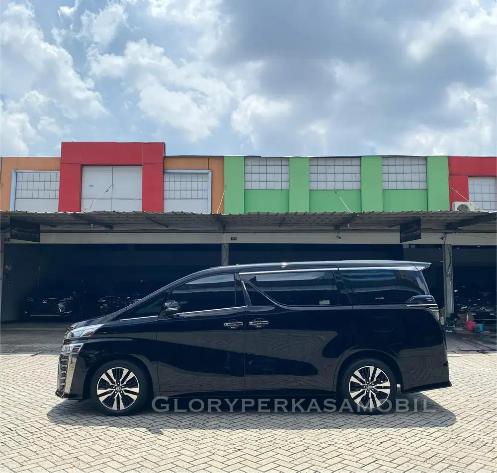 Toyota Vellfire 2.5 G ATPM 2022/ 2023 KM 8rb ANTIK Toyota Vellfire