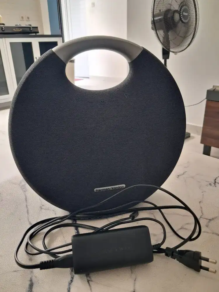 Harman Kardon Onyx 5