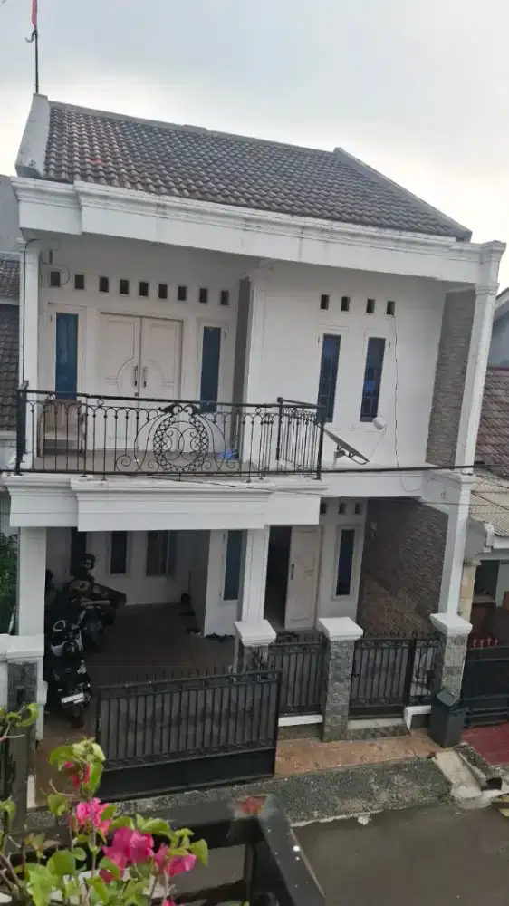DIJUAL RUMAH VILLA DAGO PAMULANG