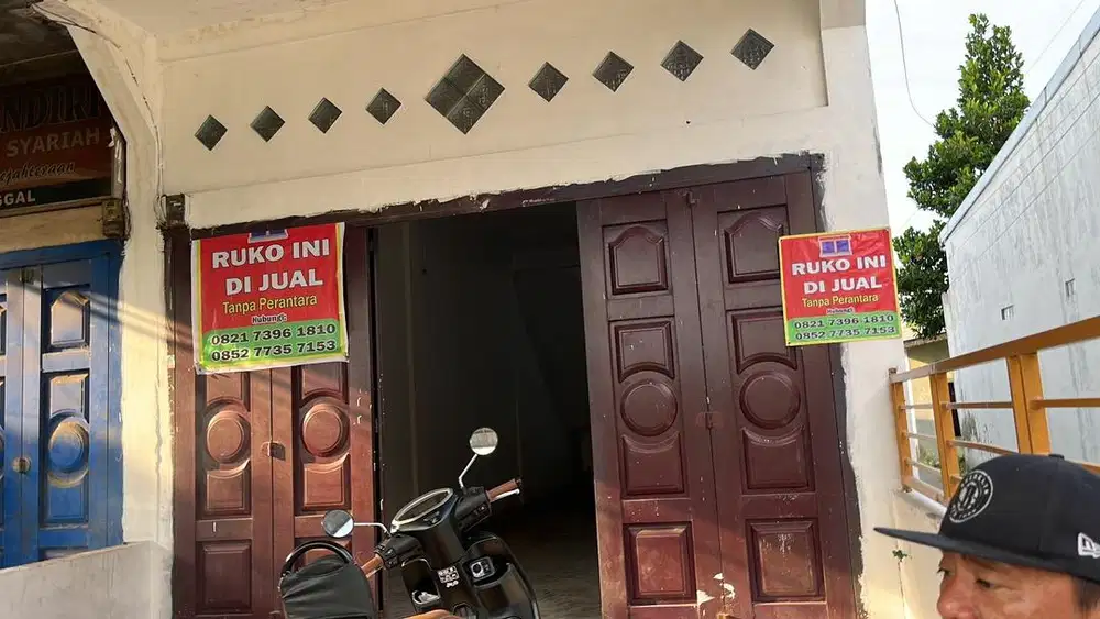 Di jual Ruko.. 2 1/2 lantai..legalitas :Shm,pbb ,imb. Rp800jt/nego.