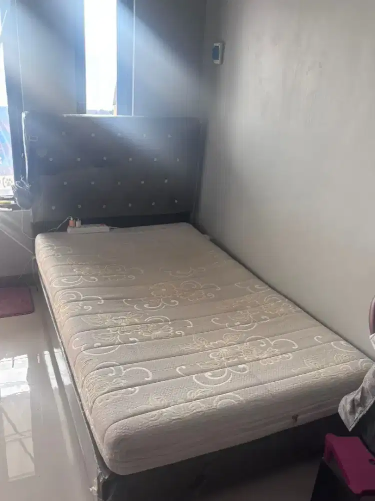 Jual Kasur + Dipan