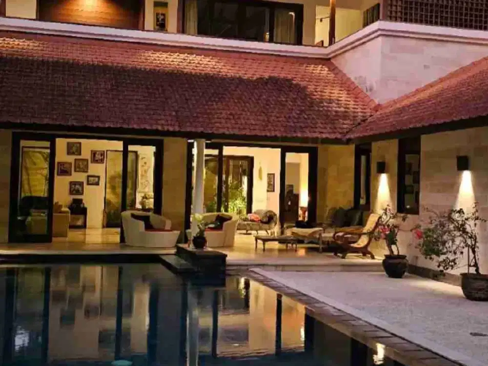 villa dekat pantai mertasari sanur bali