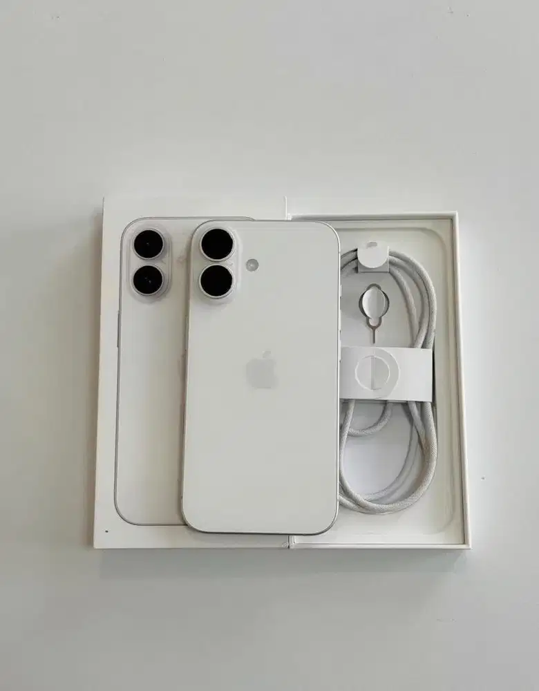 ready stock iphone 17 256 white new garansi resmi ibox 12 bulan