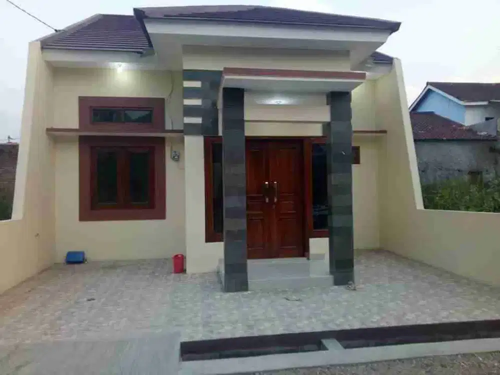 BREBES KOTA BARU RUMAH STRATEGIS KOMPLEK PERUMAHAN GRIYA PRAJA SEWA MURAH