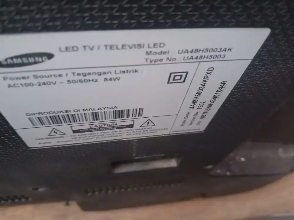 Dijual tv led merk samsung 48in udah digital tv