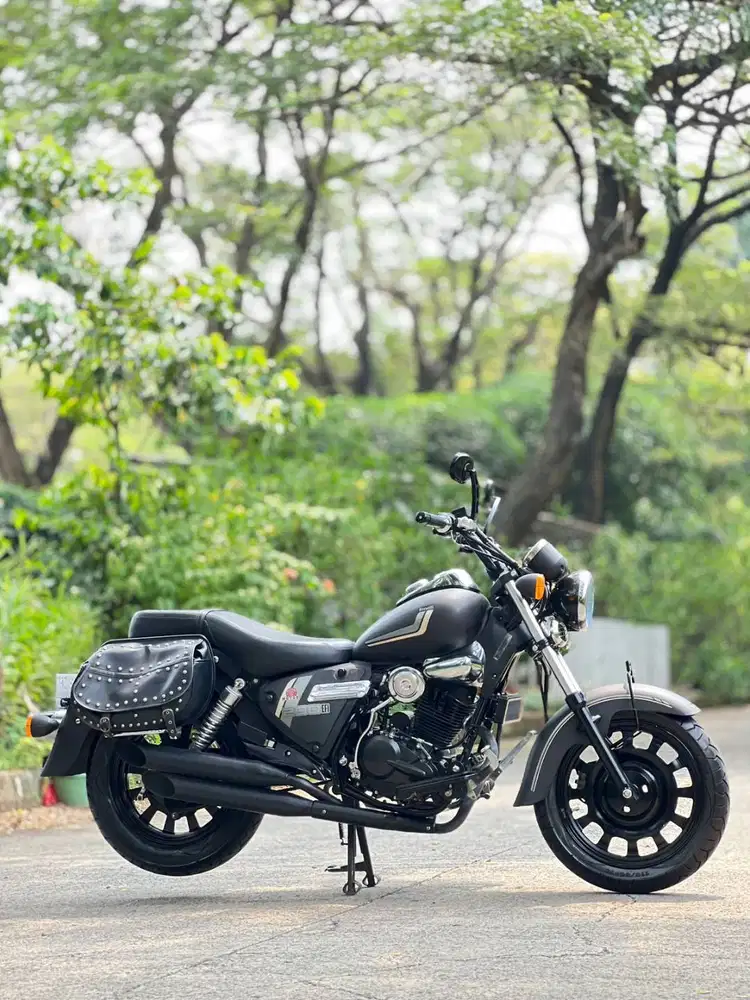 BENELLI MOTOBI 200 EFI 2022 HITAM KM 3K PAJAK HIDUP TANPA PR