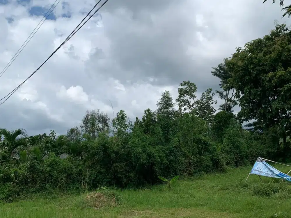 Villa Strategis Full View di Poros Jalan, SHM, Akses Mudah ke Wisata