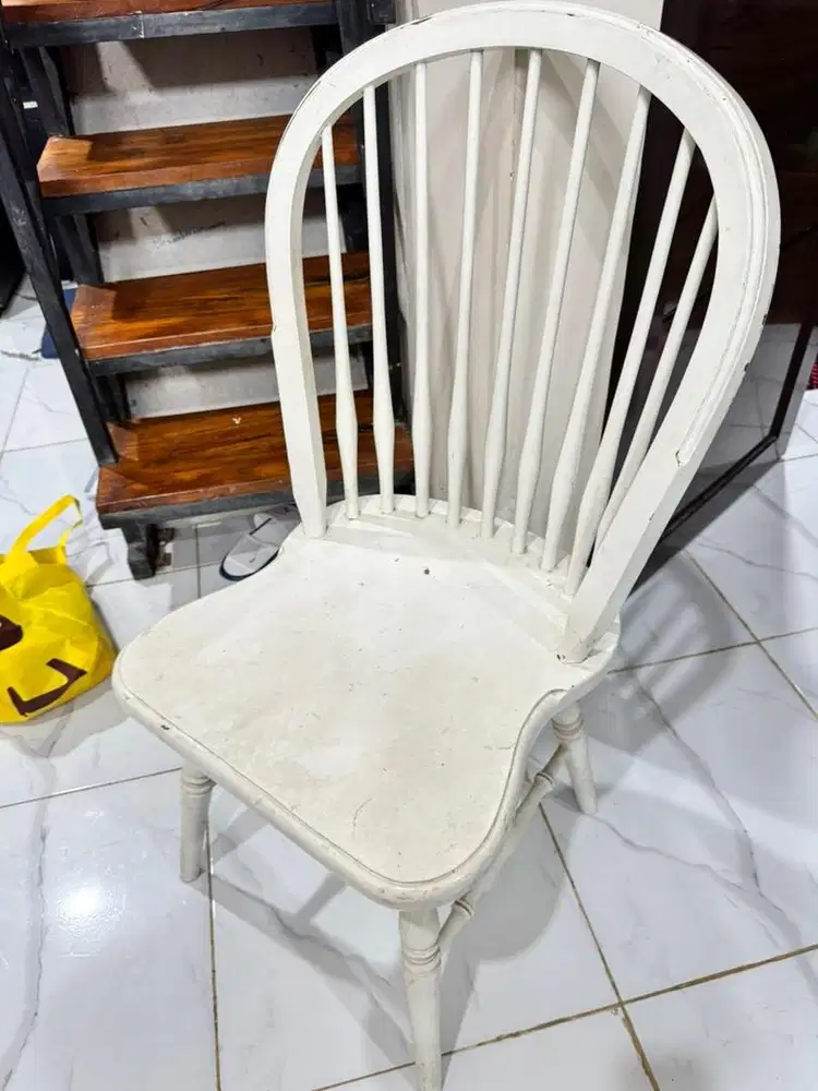 Kursi kayu kursi makan mahoni