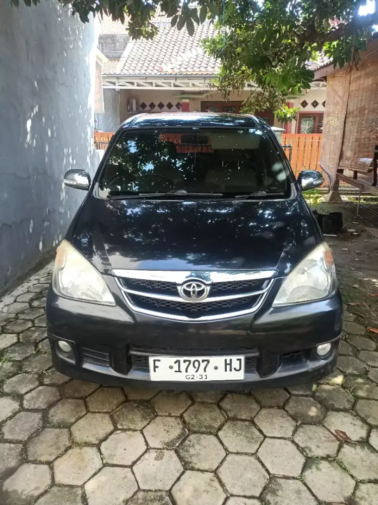 Toyota Avanza 1.3 G MT