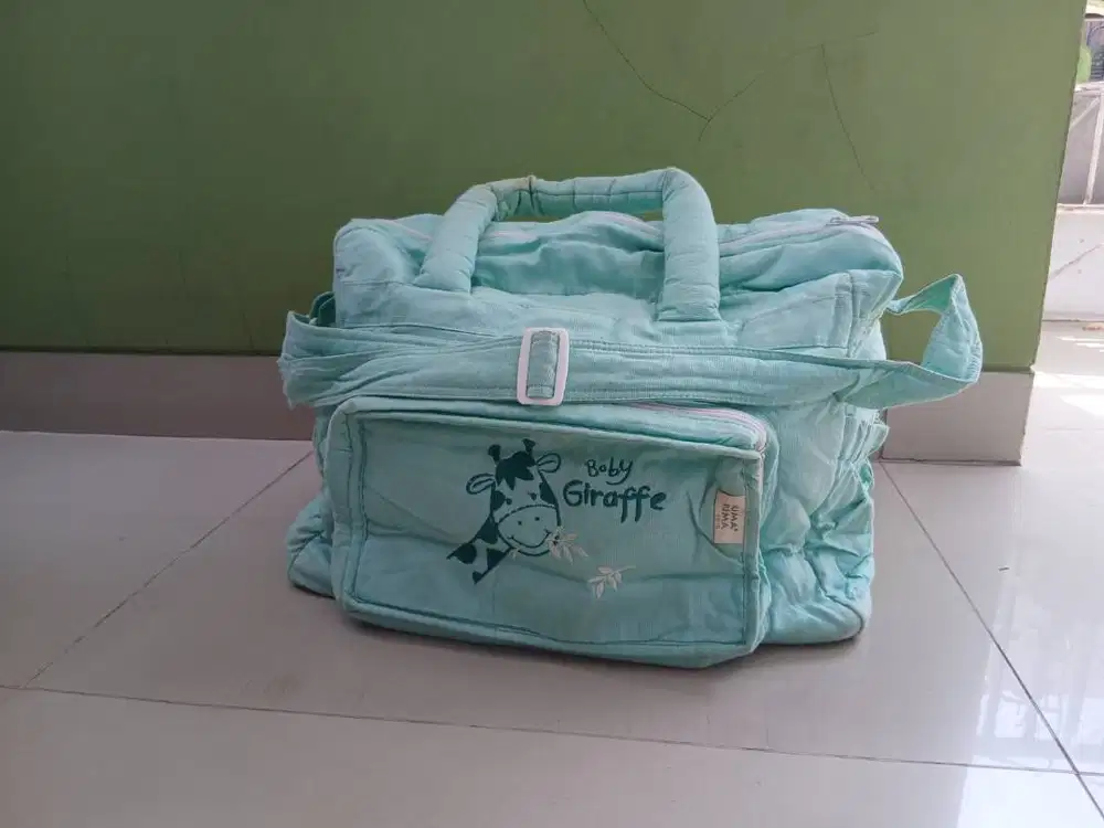 Tas bayi merek JIMA dan Dialogue Baby