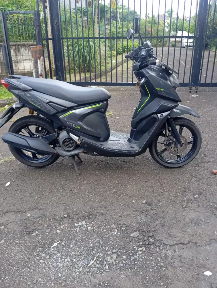 Yamaha X Ride 125 Fi SE 2019 fulori like new pajak hidup mesin jos