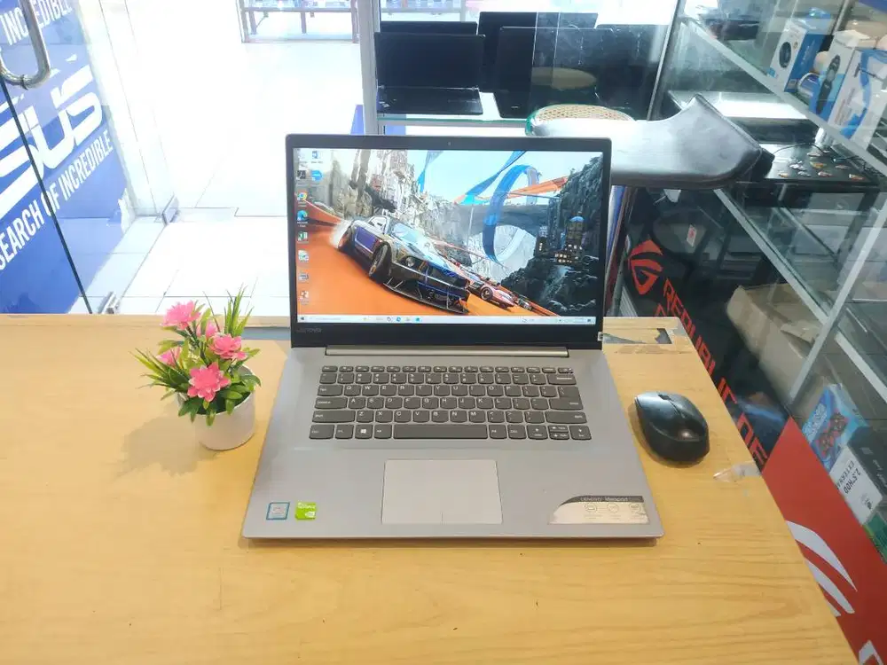 TINGGAL PAKE LAPTOP LENOVO IDEAPAD 320S-15IKB CORE i7 GEN 8 NVIDIA