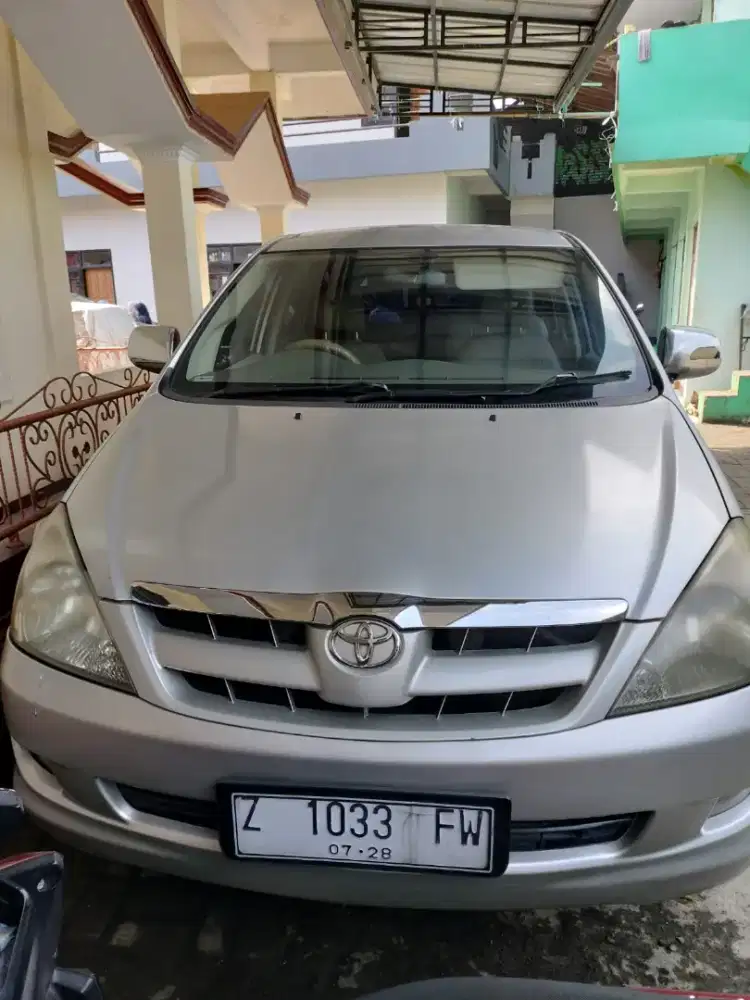 Dijual cepat inova 2005  mins pemakayan no bakas banjir