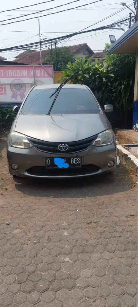 Dijual Etios Liva 2013 | BU