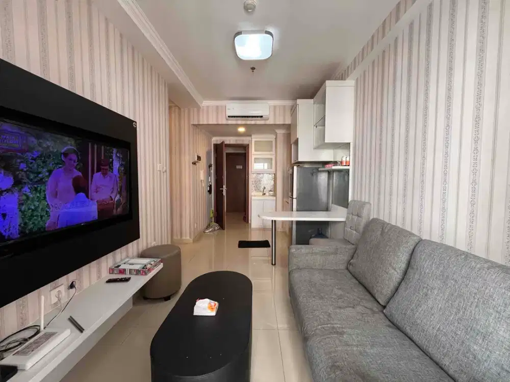 SEWA APARTEMEN CANTIK 2 BR FULL FURNISH SIGNATURE GRANDE