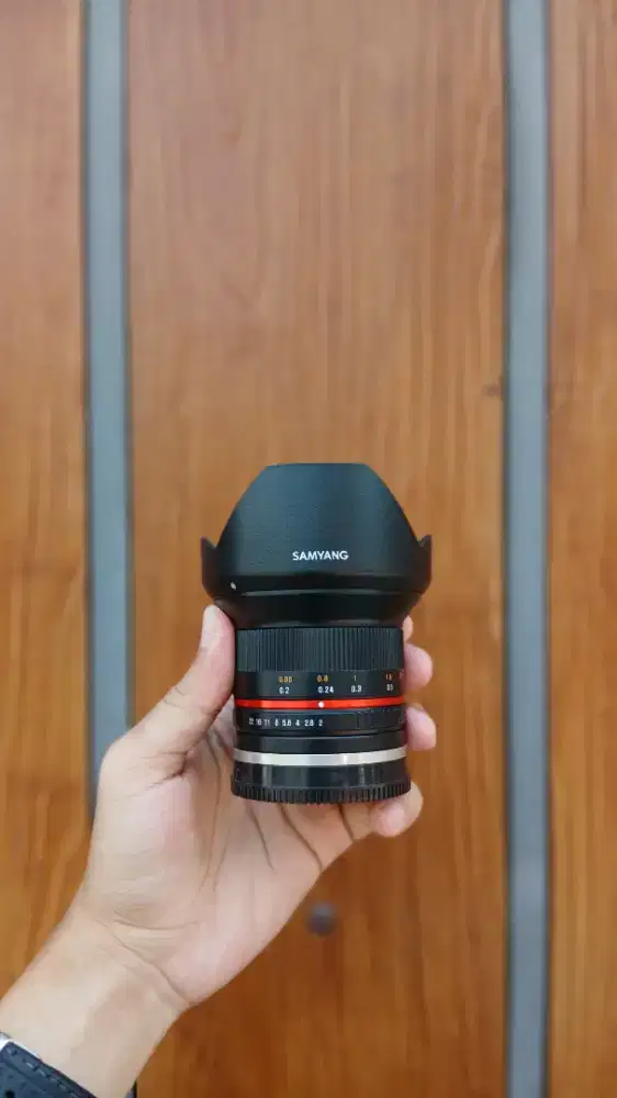 FOR SONY SAMYANG 12MM F2.8 MULUS FULLSETBOX