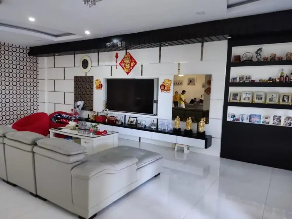 Jual Rumah Mewah Siap Huni Full Funish Hadap Timur Palm Spring Batam