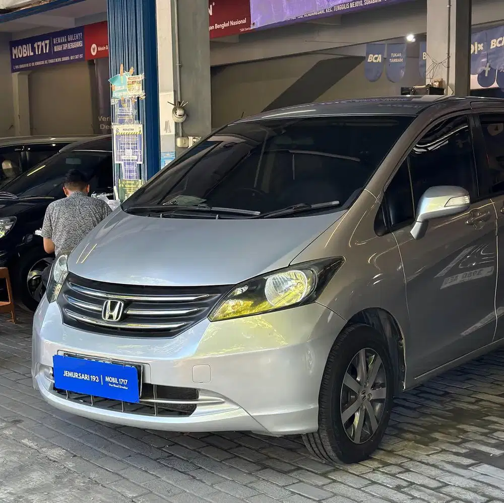 HONDA 2011 FREED E PSD 1.5 AT SILVER
JL.RAYA JEMURSARI MOBIL 1717