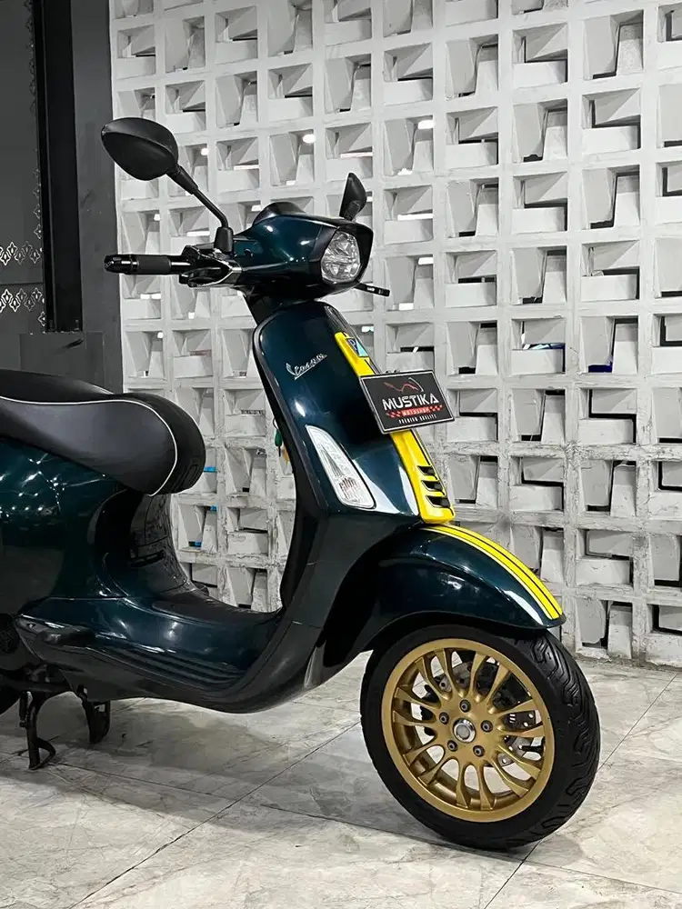 Stok Terbatas!!Vespa Sprint Racing Sixties th 2020 - Ayu Mustika