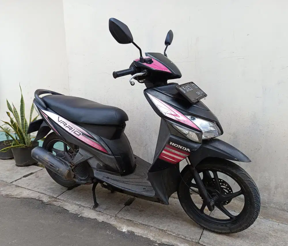 Vario cw 2008 lengkap sehat miring